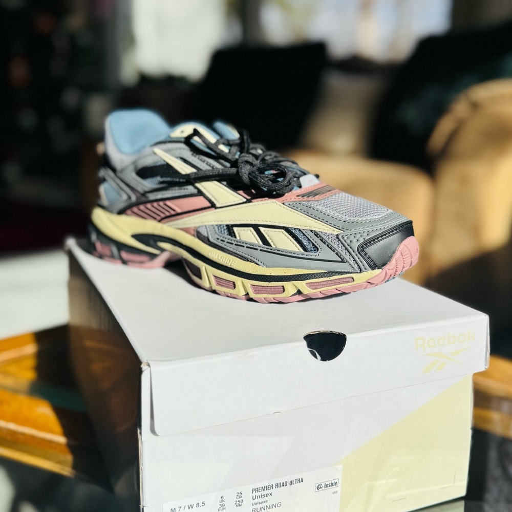 Brand New Reebok Premier Road Ultra Soft Pink